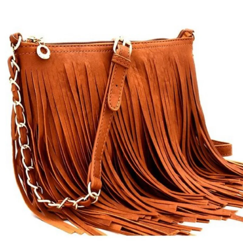 Shaking Fringes Purse (Camel)