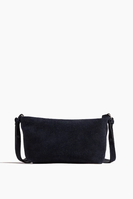 Bond Bag in Deep Navy