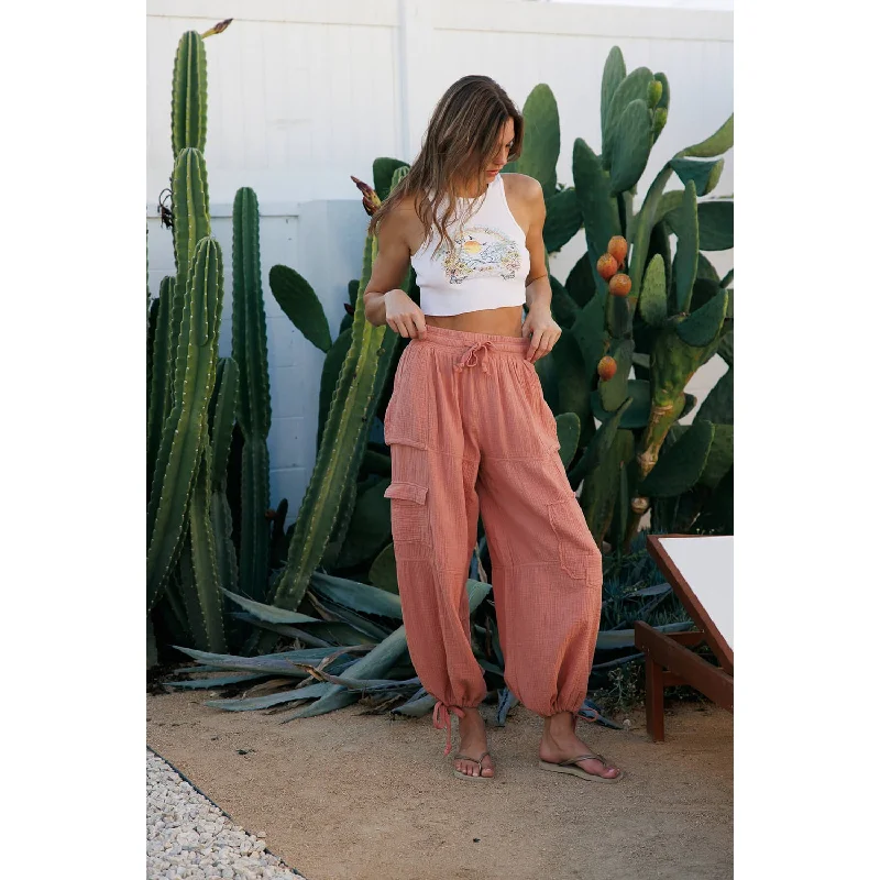 Crinkle Gauze Cargo 2-In-1 Drawstring Tie Hem Jogger - Coral