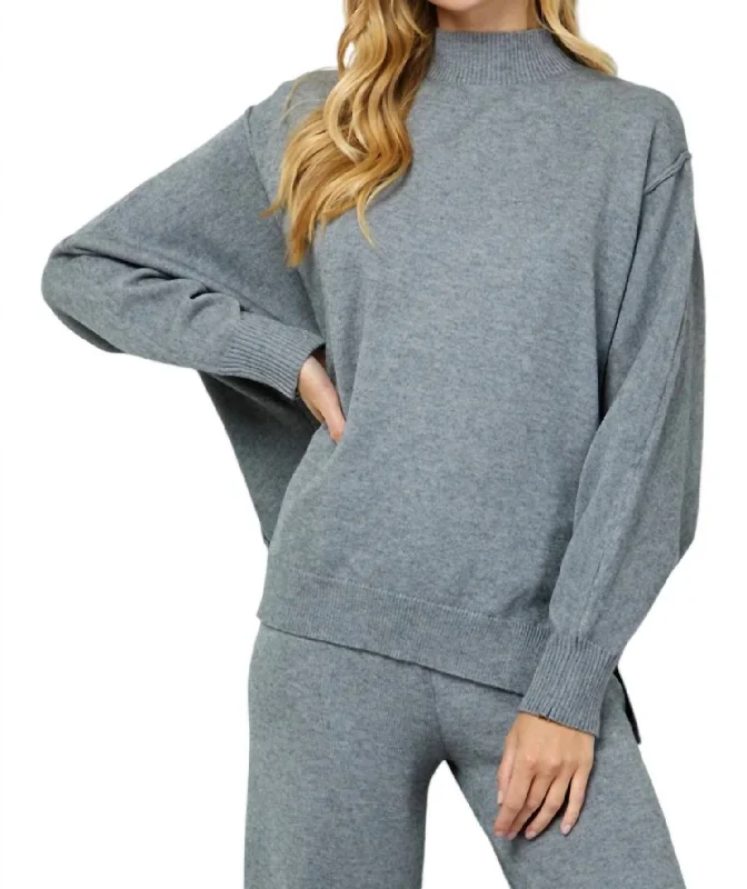Get Tipsy Top In Grey Stretchable sweaters