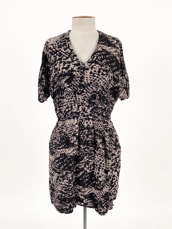 Jacqui.E | Multicoloured Casual Dress | Size 8 Must-have mini dresses for this season Jacqui.E | Multicoloured Casual Dress | Size 8 Must-have mini dresses for this season