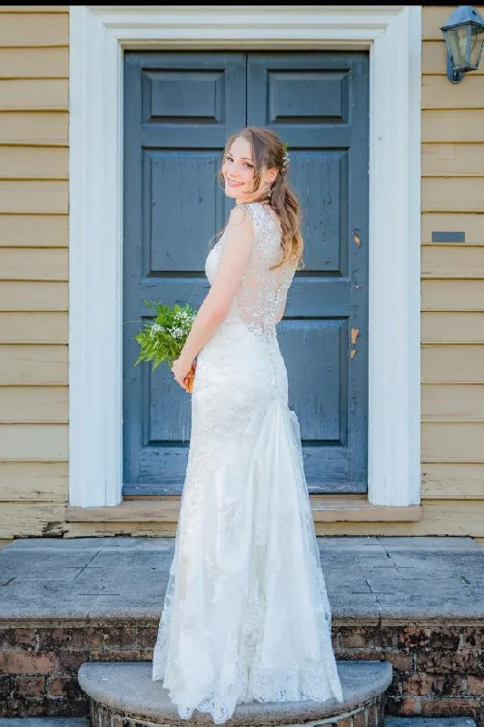 Simple Mermaid Lace Appliques Ivory Cap Sleeves Button Long V Neck Wedding Dresses Satin Wedding Dress Simple Mermaid Lace Appliques Ivory Cap Sleeves Button Long V Neck Wedding Dresses Satin Wedding Dress