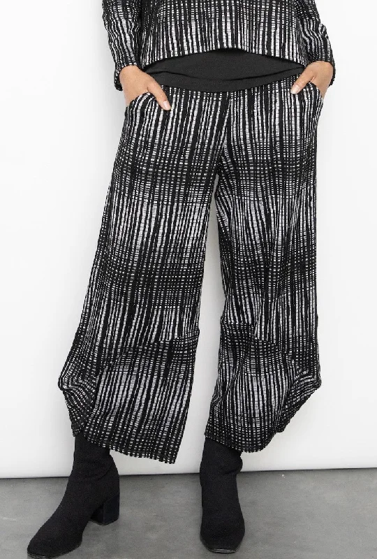 Liv By Habitat Clothes - Graphic Grid Pleated Lantern Pant - FINAL SALE ITEM Beaded unclassified skirts