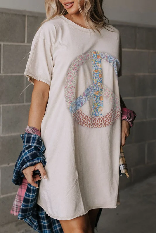 White Floral Peace Sign Graphic T Shirt Dress Best floral dresses for curvy figures