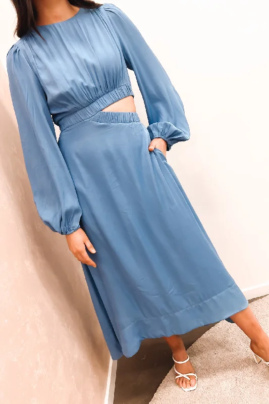 Sienah Maxi Dress Blue Formal Maxi Outfit