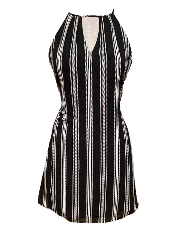 Dress Casual Midi By Candies  Size: Xs Wrap Midi Skirt
