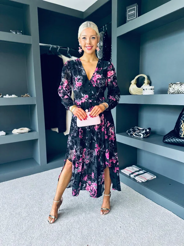Jade Midi Dress Burnout Black / Pink Winter Midi Outfit