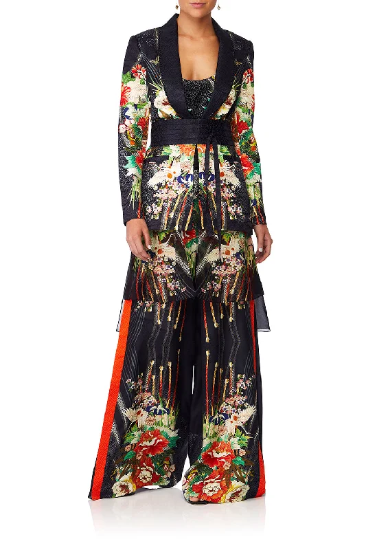 BLAZER W/CHIFFON CONTRAST QUEEN OF KINGS Knitted unclassified dresses