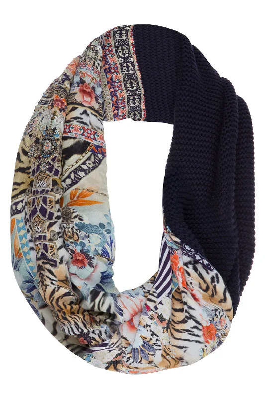 DOUBLE SIDED SCARF THE LONELY WILD Flowy unclassified dresses