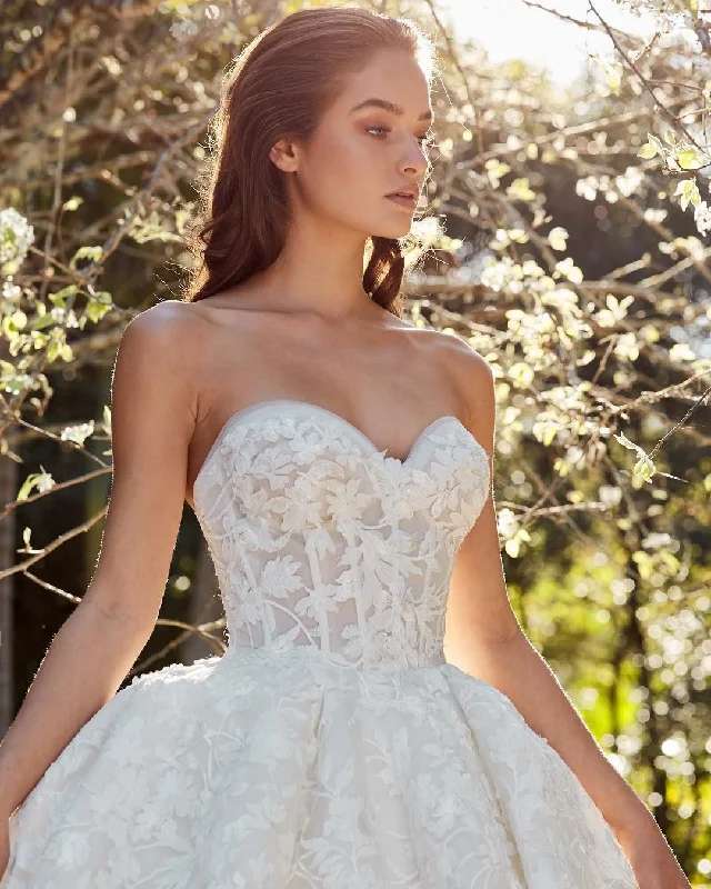 Leah Da Gloria Eden High-end unclassified dresses