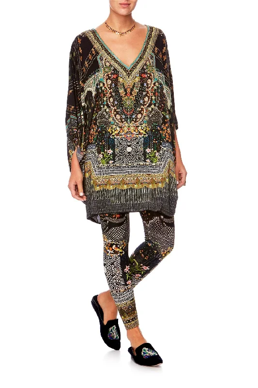 LEGGINGS BEHIND CLOSED DOORS Casual chic unclassified dresses
