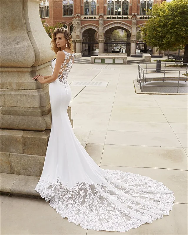 Luna Novia Yamir Fashionable unclassified dresses