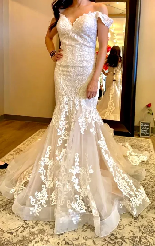 Madison James MJ557 Halter unclassified dresses