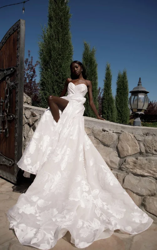 Martina Liana LE1221 Flowy unclassified dresses