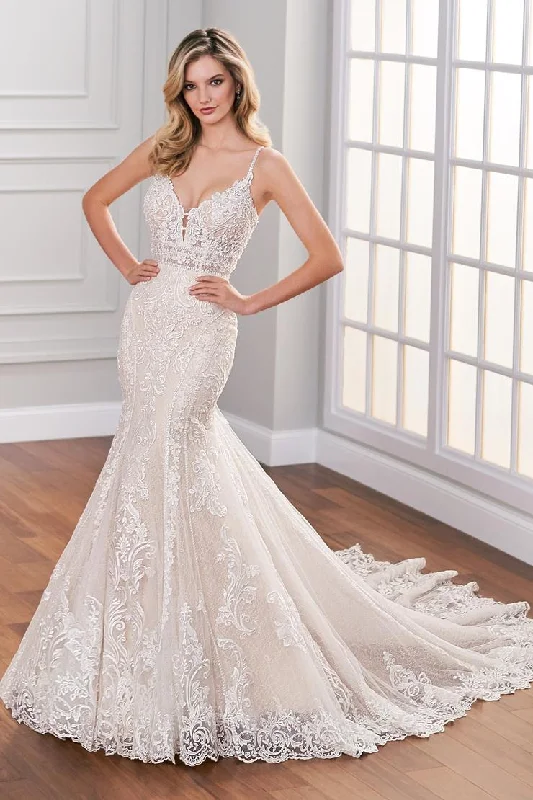 Mon Cheri Style 221201 Halter unclassified dresses