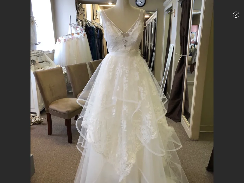 Hayley Paige Office unclassified dresses