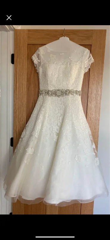 Oleg Cassini CMK513 Unique unclassified dresses
