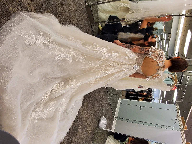 Oleg Cassini Cwg833 Tiered unclassified dresses