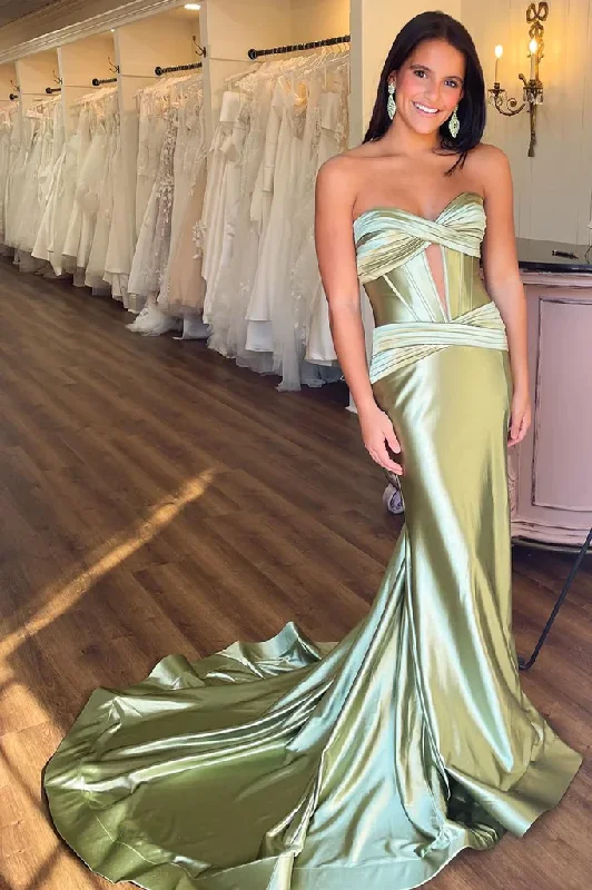 OLIVE GREEN SATIN SLEEK KEYHOLE PROM DRESS Metallic unclassified dresses