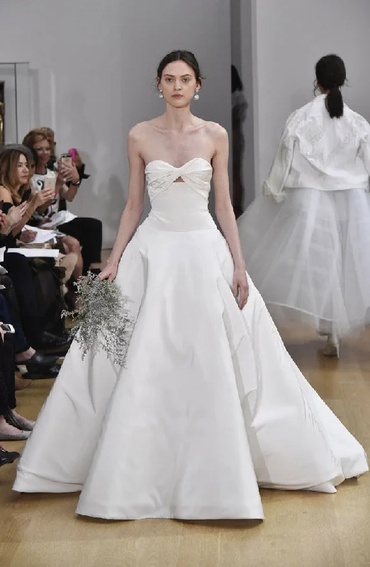Oscar de la Renta Lincoln High-end unclassified dresses