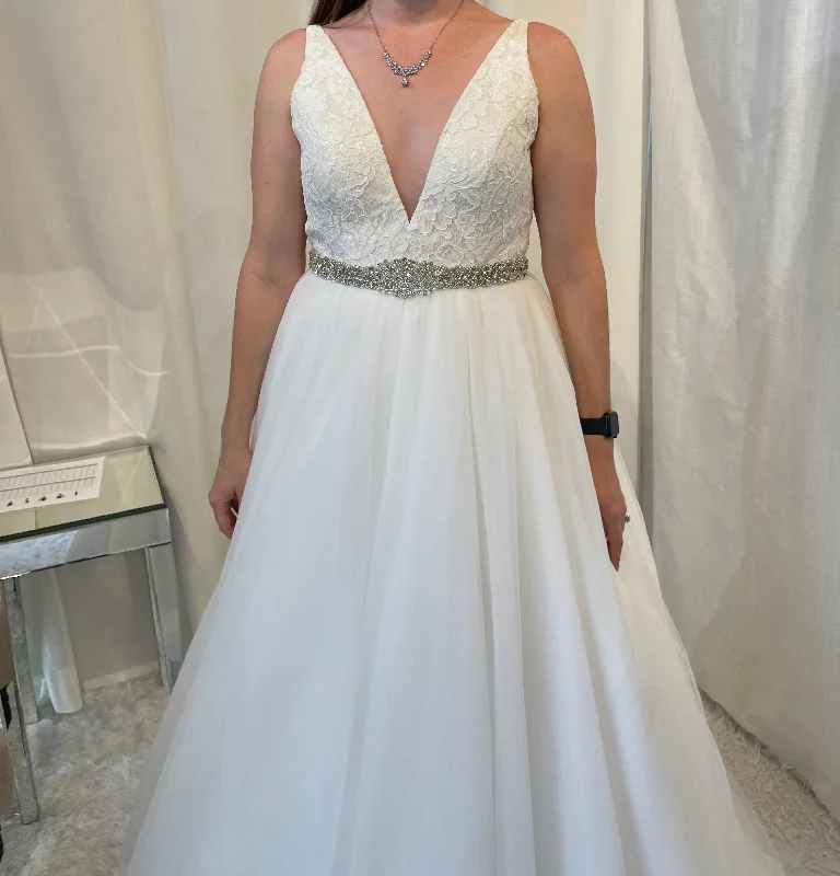 Other WP013 V-Neck Ballgown Lace unclassified dresses