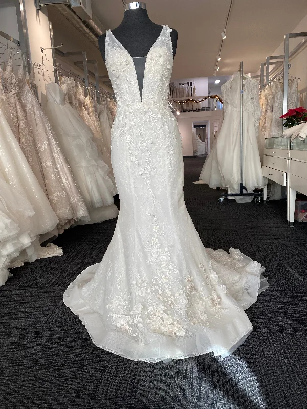 Pronovias Chimamanda Everyday wear unclassified dresses