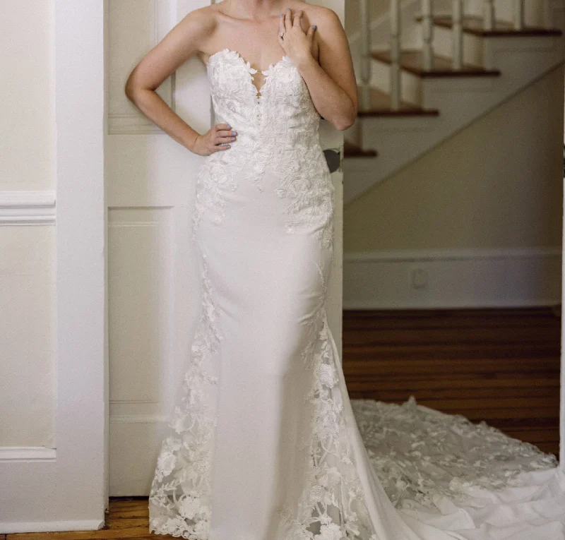 Pronovias Epico Lounge unclassified dresses
