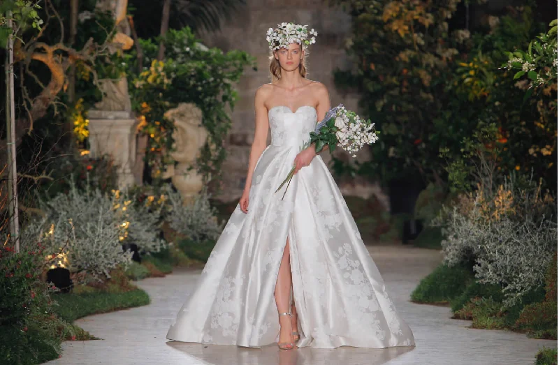 Reem Acra Flock of Angels Pastel unclassified dresses
