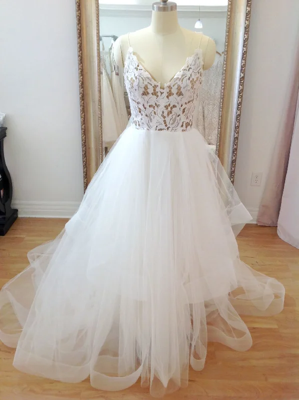 Hayley Paige 1600 Halo Denim unclassified dresses
