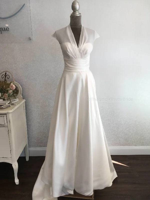 Justin Alexander 88019 Tiered unclassified dresses