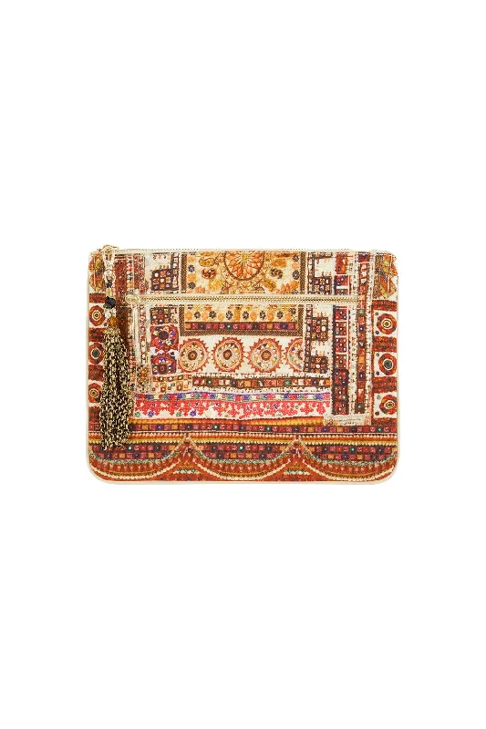SMALL CANVAS CLUTCH INDIANA FRANKS Date night unclassified dresses