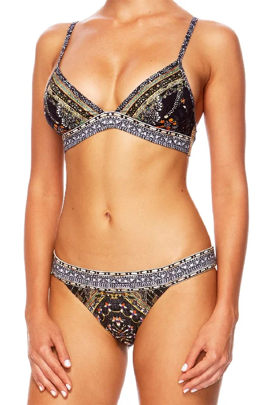 SOFT BRA WITH BACK CLIP BEHIND CLOSED DOORS Luxury unclassified dresses