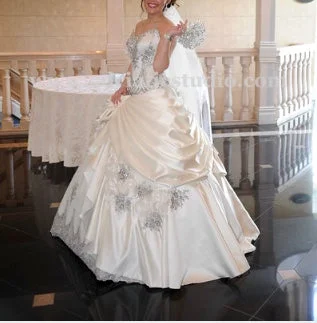 Galit Couture Minimalist unclassified dresses