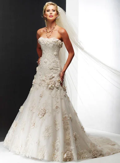 Maggie Sottero Floral unclassified dresses