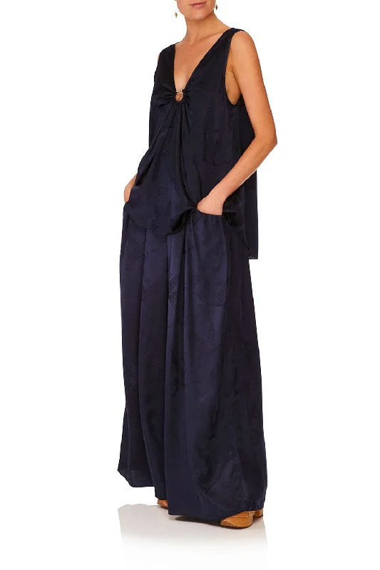 WIDE LEG PANT WITH GATHERED POCKET SOLID NAVY Trendy new unclassified dresses